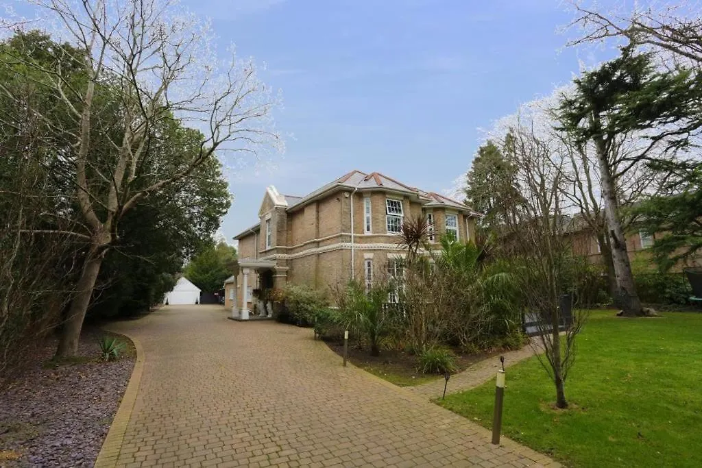 Bournecoast: Manor House-Pool-Spa-Cinema Room-8399 Bournemouth 0*,
