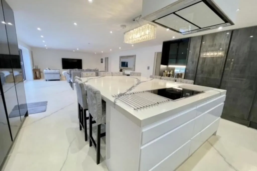 Bournecoast: Manor House-Pool-Spa-Cinema Room-8399 Bournemouth 0*,  United Kingdom