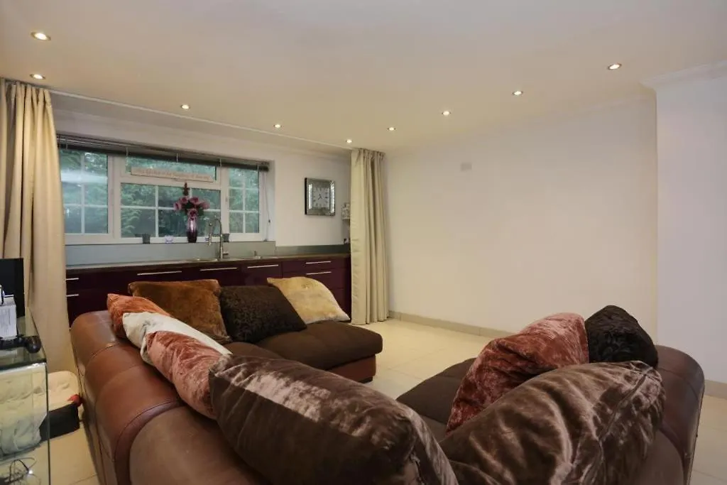 Holiday home Bournecoast: Manor House-Pool-Spa-Cinema Room-8399 Bournemouth