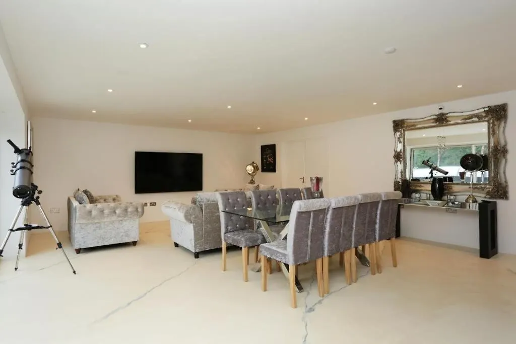 Holiday home Bournecoast: Manor House-Pool-Spa-Cinema Room-8399 Bournemouth