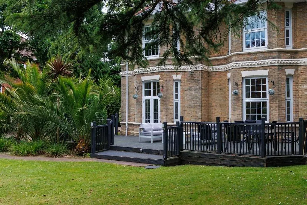 Bournecoast: Manor House-Pool-Spa-Cinema Room-8399 Bournemouth Holiday home